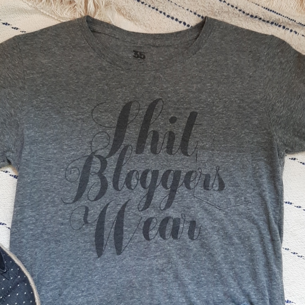 Tee
